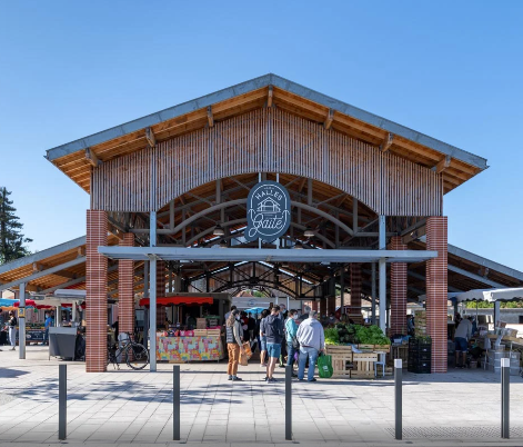 Le marché de Lacanau-océan, Les Halles de la Gaité